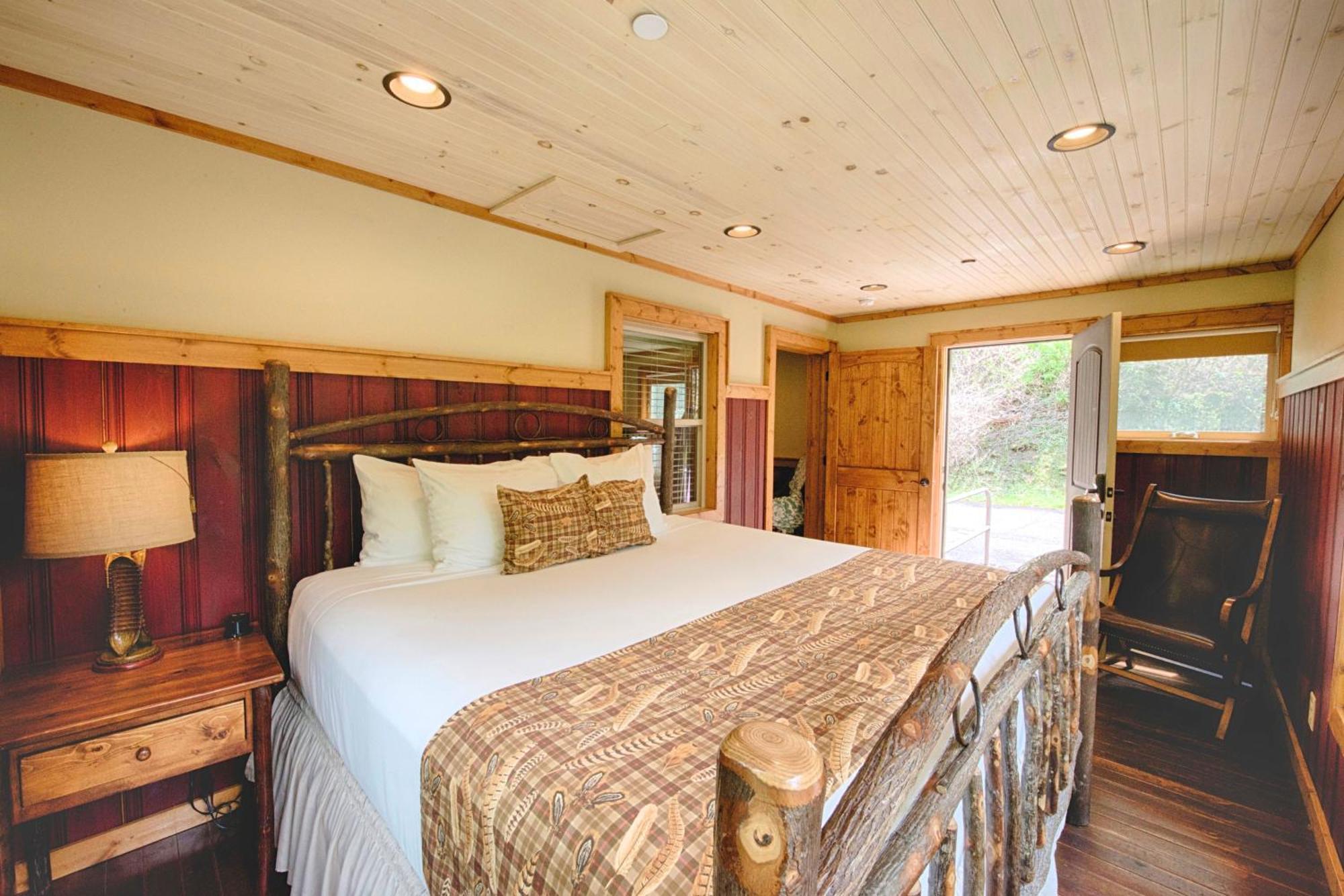 Historic Tapoco Lodge Resort ภายนอก รูปภาพ