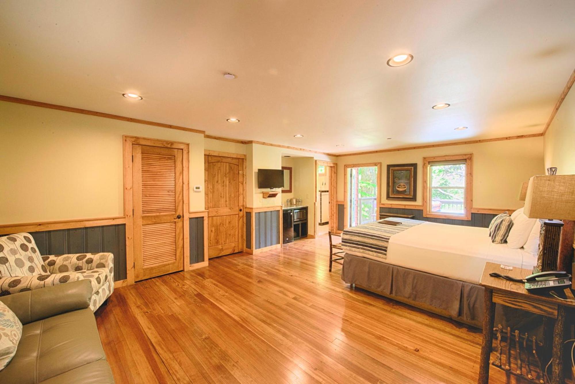 Historic Tapoco Lodge Resort ภายนอก รูปภาพ