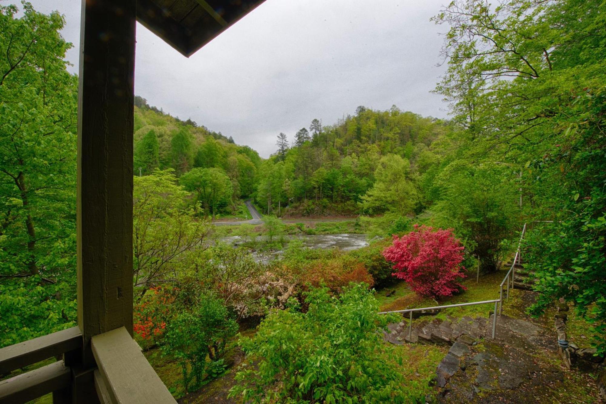 Historic Tapoco Lodge Resort ภายนอก รูปภาพ